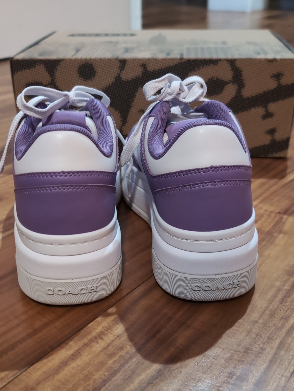 Coach Leather Breathable Platform Shoe Size 9.5 New in Box ❤️ - Picture 10 of 13